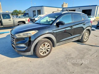 HYUNDAI TUCSON SE