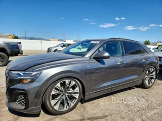 AUDI Q8 PREMIUM PLUS S-LINE