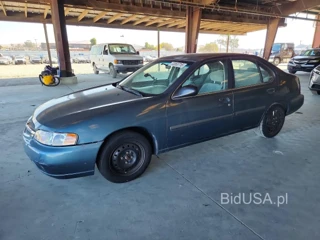 NISSAN ALTIMA XE