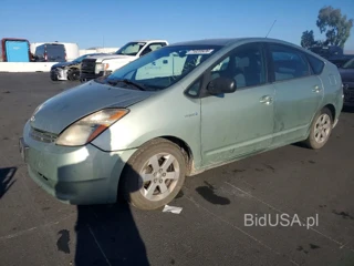 TOYOTA PRIUS BASE