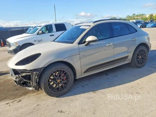 PORSCHE MACAN GTS