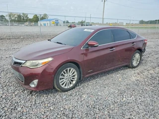 TOYOTA AVALON HYBRID LIMITED