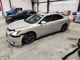 NISSAN MAXIMA 3.5 SV