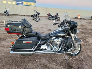 HARLEY-DAVIDSON FLHTCU ULTRA CLASSIC ELECTRA GLIDE