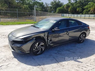 HYUNDAI ELANTRA LIMITED