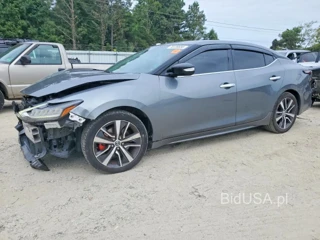 NISSAN MAXIMA