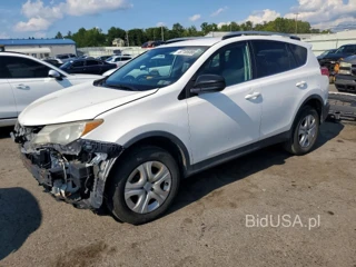 TOYOTA RAV4 LE