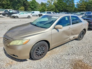 TOYOTA CAMRY BASE