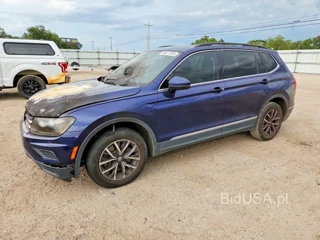 VOLKSWAGEN TIGUAN SE