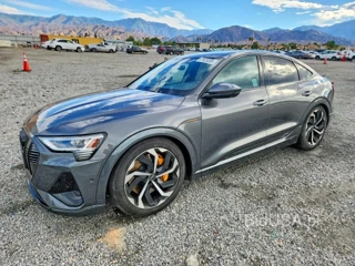 AUDI E-TRON SPORTBACK PREMIUM PLUS