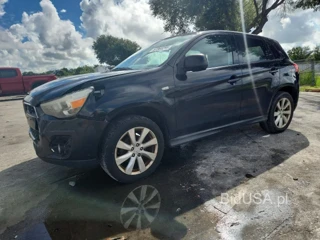 MITSUBISHI OUTLANDER SPORT SE