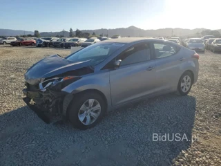 HYUNDAI ELANTRA SE