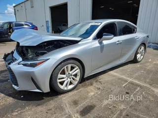LEXUS IS 300