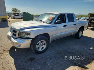 DODGE DAKOTA SLT