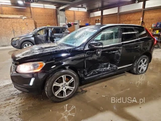 VOLVO XC60 T6