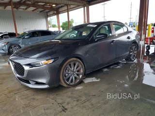 MAZDA 3 PREFERRED