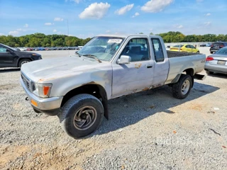 TOYOTA PICKUP SR5