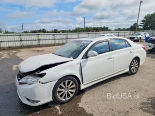 TOYOTA AVALON LIMITED