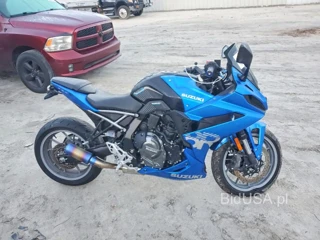 SUZUKI GSX800 F