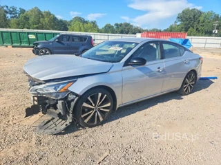 NISSAN ALTIMA SR
