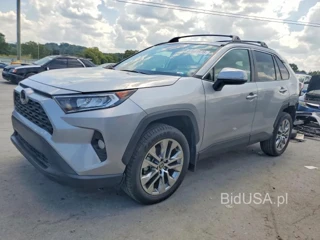 TOYOTA RAV4 XLE PREMIUM