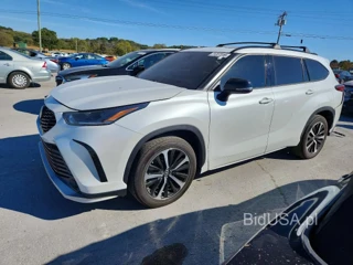 TOYOTA HIGHLANDER XSE