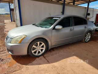 NISSAN MAXIMA 3.5 SE