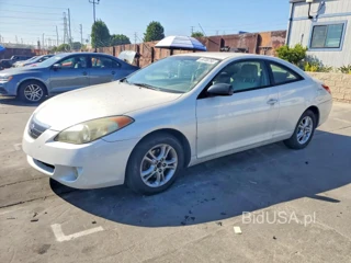 TOYOTA CAMRY SOLARA SE