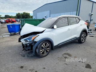 NISSAN KICKS SR