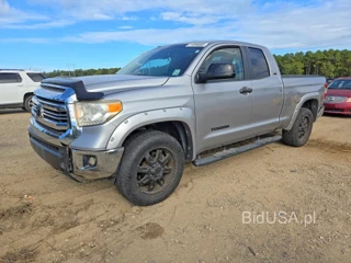 TOYOTA TUNDRA SR5
