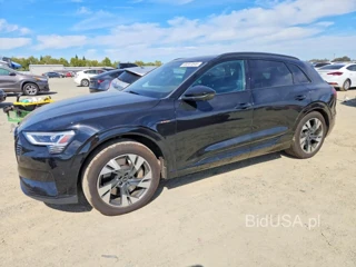 AUDI E-TRON PREMIUM