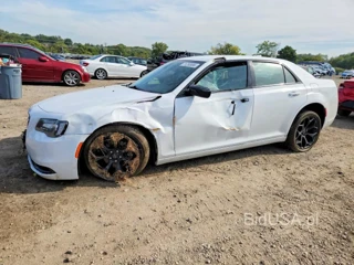 CHRYSLER 300 TOURING