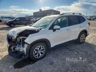 SUBARU FORESTER PREMIUM