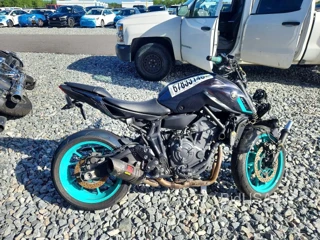 YAMAHA MT07