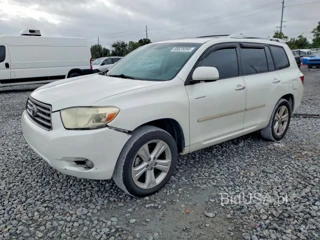 TOYOTA HIGHLANDER LIMITED