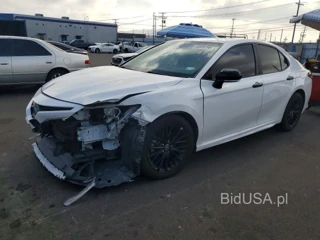 TOYOTA CAMRY SE NIGHTSHADE