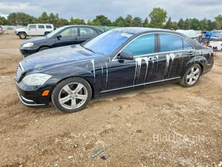 MERCEDES-BENZ S 550 4MATIC