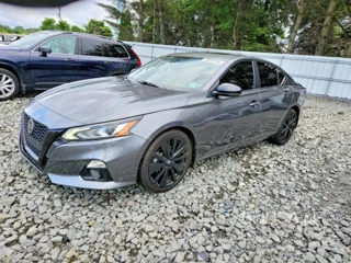 NISSAN ALTIMA SR