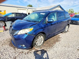 TOYOTA SIENNA XLE 8-PASSENGER