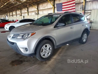 TOYOTA RAV4 LE