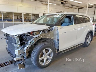 TOYOTA HIGHLANDER HYBRID XLE