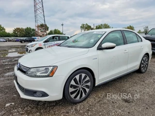 VOLKSWAGEN JETTA HYBRID