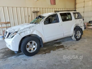 NISSAN PATHFINDER S