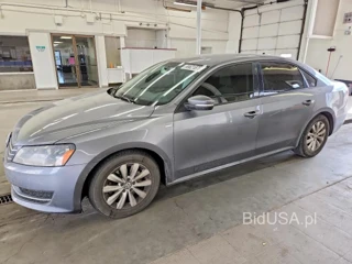 VOLKSWAGEN PASSAT S
