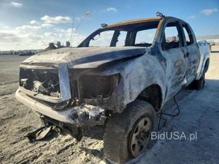 TOYOTA TUNDRA DOUBLE CAB SR5