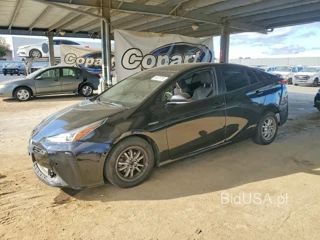 TOYOTA PRIUS LE