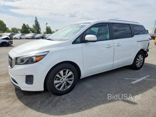 KIA SEDONA LX