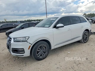 AUDI Q7 PREMIUM PLUS