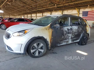 KIA NIRO LX