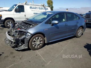 TOYOTA COROLLA LE